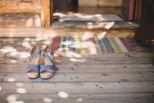 shoes by kootenay wedding photographer electrify photography