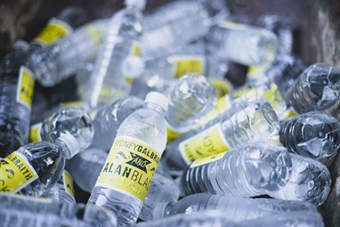 wedding branded water bottles by kootenay wedding photographer electrify photography