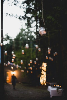 hanging mason jar candles by kootenay wedding photographer electrify photography