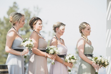 bridesmaids in pastels at vintage okanagan wedding by nelson, kelowna, bc, wedding photographer electrify photography