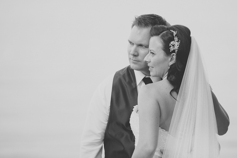 bride and groom in black and white at vintage okanagan wedding by nelson, kelowna, bc, wedding photographer electrify photography