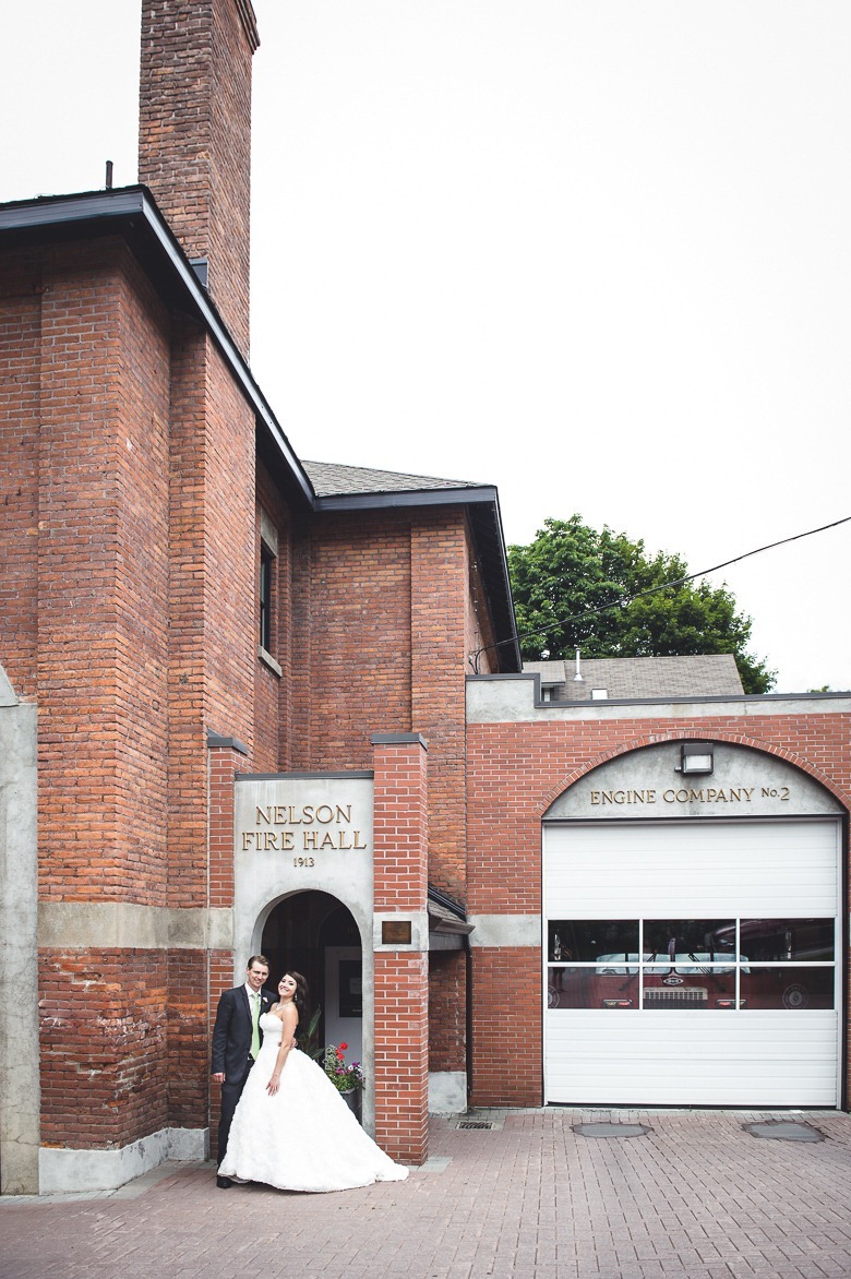 bride and groom at nelson fire hall by electrify photography nelson bc and kootenay wedding photographer