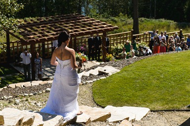 bronwyn-liam-nelson-bc-kootenay-backyard-wedding-electrify-photography-18