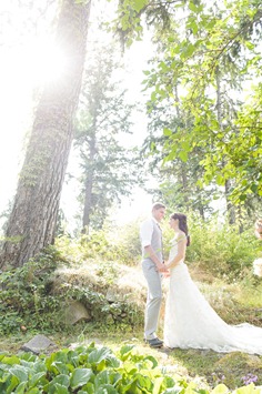 maddie-josh-nelson-bc-wedding-kootenay-electrify-photography-14