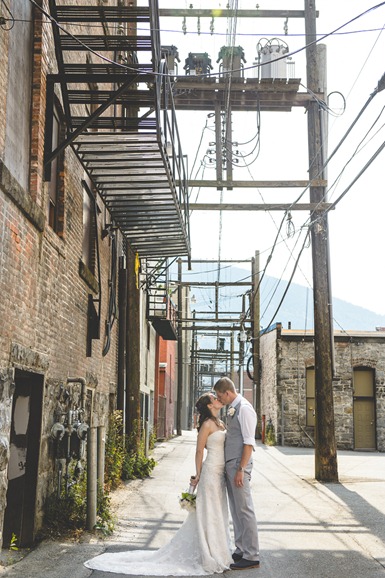 maddie-josh-nelson-bc-wedding-kootenay-electrify-photography-18