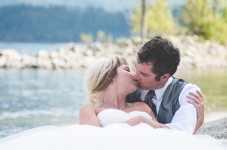 ashley-chance-dorval-nelson-bc-kootenay-wedding-electrify-photography-b-50