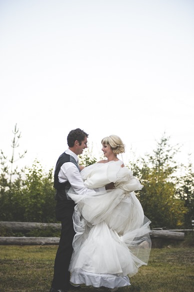 ashley-chance-dorval-nelson-bc-kootenay-wedding-electrify-photography-e-133