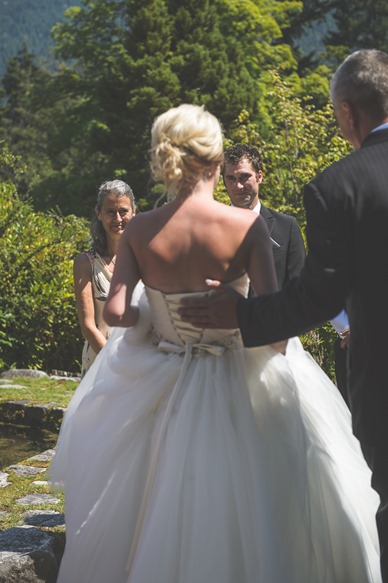 ashley-chance-dorval-nelson-bc-kootenay-wedding-electrify-photography-e-32