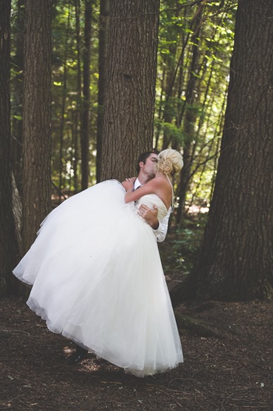 ashley-chance-dorval-nelson-bc-kootenay-wedding-electrify-photography-e-80