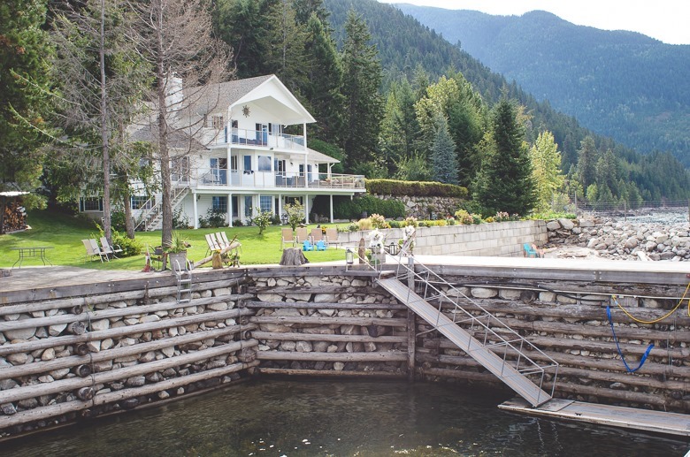 kootenay-wedding-beach-glam-intimate-lake-yacht-boat-electrify-photography-nelson-bc-03