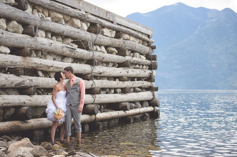 kootenay-wedding-beach-glam-intimate-lake-yacht-boat-electrify-photography-nelson-bc-109