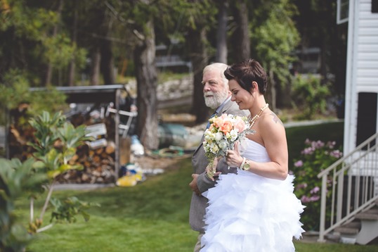 kootenay-wedding-beach-glam-intimate-lake-yacht-boat-electrify-photography-nelson-bc-32