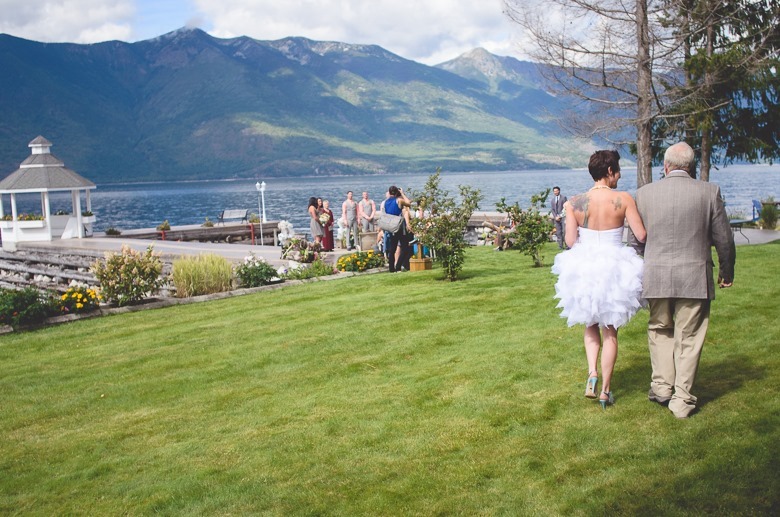 kootenay-wedding-beach-glam-intimate-lake-yacht-boat-electrify-photography-nelson-bc-42