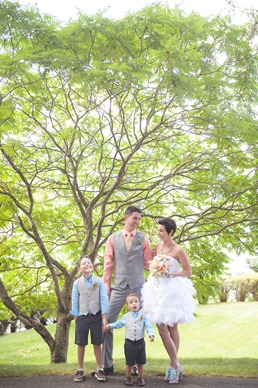 kootenay-wedding-beach-glam-intimate-lake-yacht-boat-electrify-photography-nelson-bc-78