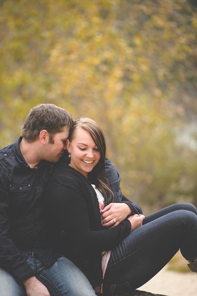 matt-stacey-fall-engagement-lake-kootenay-nelson-bc-wedding-electrify-photography-4