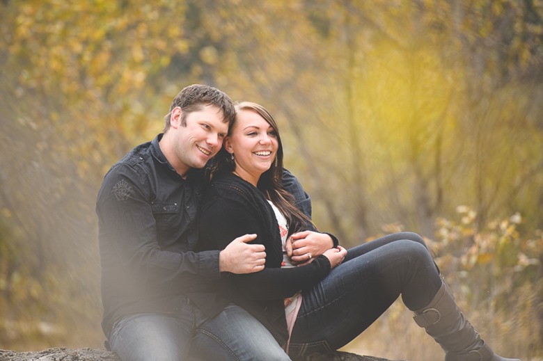 matt-stacey-fall-engagement-lake-kootenay-nelson-bc-wedding-electrify-photography-5