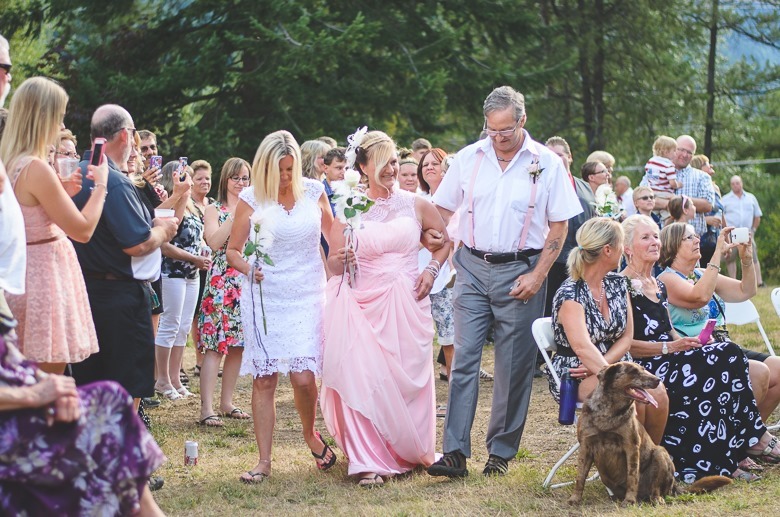 castlegar-bc-kootenay-backyard-wedding-electrify-photography-26