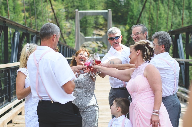 castlegar-bc-kootenay-backyard-wedding-electrify-photography-9