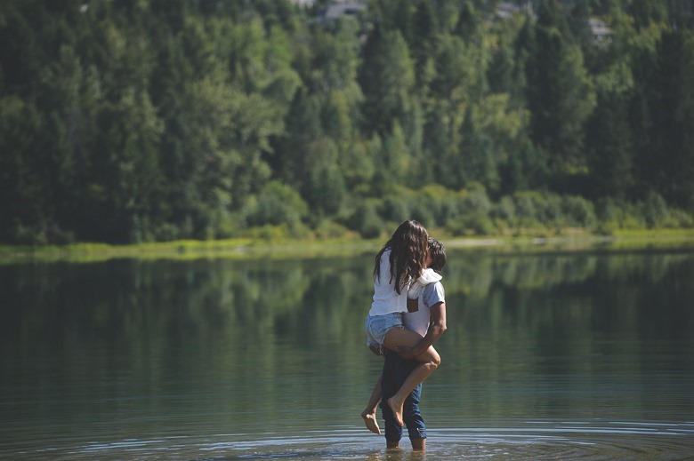 kootenay-engagement-valiant-old-car-vintage-summer-love-nelson-bc-wedding-electrify-photography-22