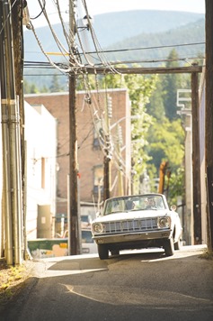 kootenay-engagement-valiant-old-car-vintage-summer-love-nelson-bc-wedding-electrify-photography-3