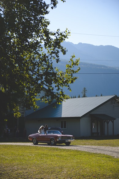 metal-hunting-kootenay-meadow-creek-wedding-electrify-photography-bc-66