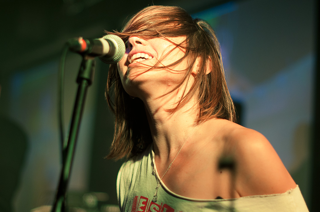 Kytami of Delhi 2 Dublin rocks out at Spiritbar in Nelson, BC, photo by Electrify Photography